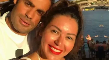 صورة بلا دبلة.. تصرف جديد من لقاء الخميسي يثير تساؤلات المتابعين حول زواجها